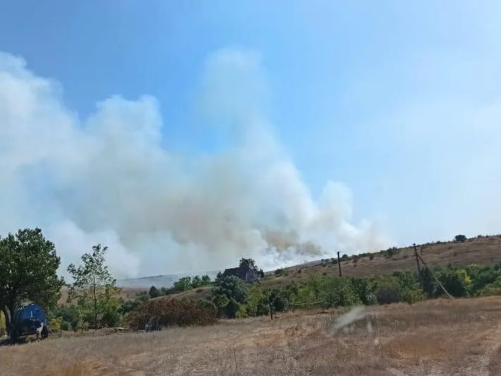 На Миколаївщині палає заповідник На Миколаївщині палає заповідник