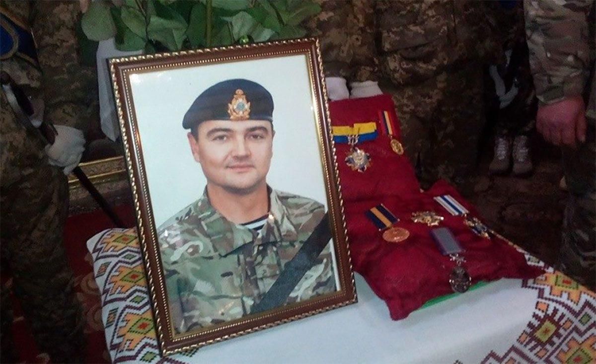 Солдату из Тернопольщины предоставили Героя Украины: его смертельно ранили на фронте Солдату из Тернопольщины предоставили Героя Украины: его смертельно ранили на фронте