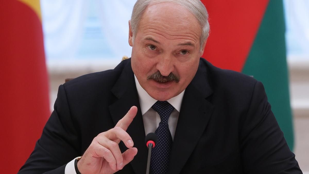 Почему ЕС не вводит санкции, а Кремль не спешит поддерживать Лукашенко: причины Почему ЕС не вводит санкции, а Кремль не спешит поддерживать Лукашенко: причины