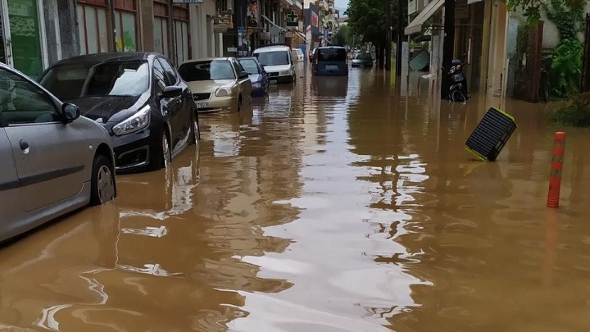 Ураган в Греції: фото, відео