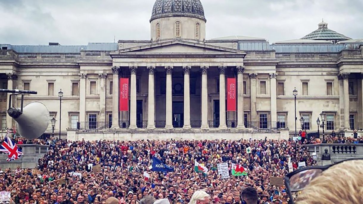 Протести в Лондоні проти карантину 19 вересня 2020: відео, фото Протести в Лондоні проти карантину 19 вересня 2020: відео, фото