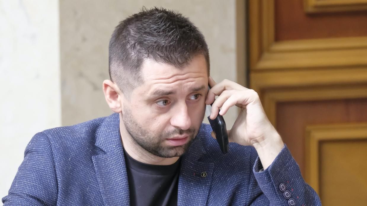 Слова Арахамии о поражении Слуги народа на выборах вырвали из контекста Слова Арахамии о поражении Слуги народа на выборах вырвали из контекста