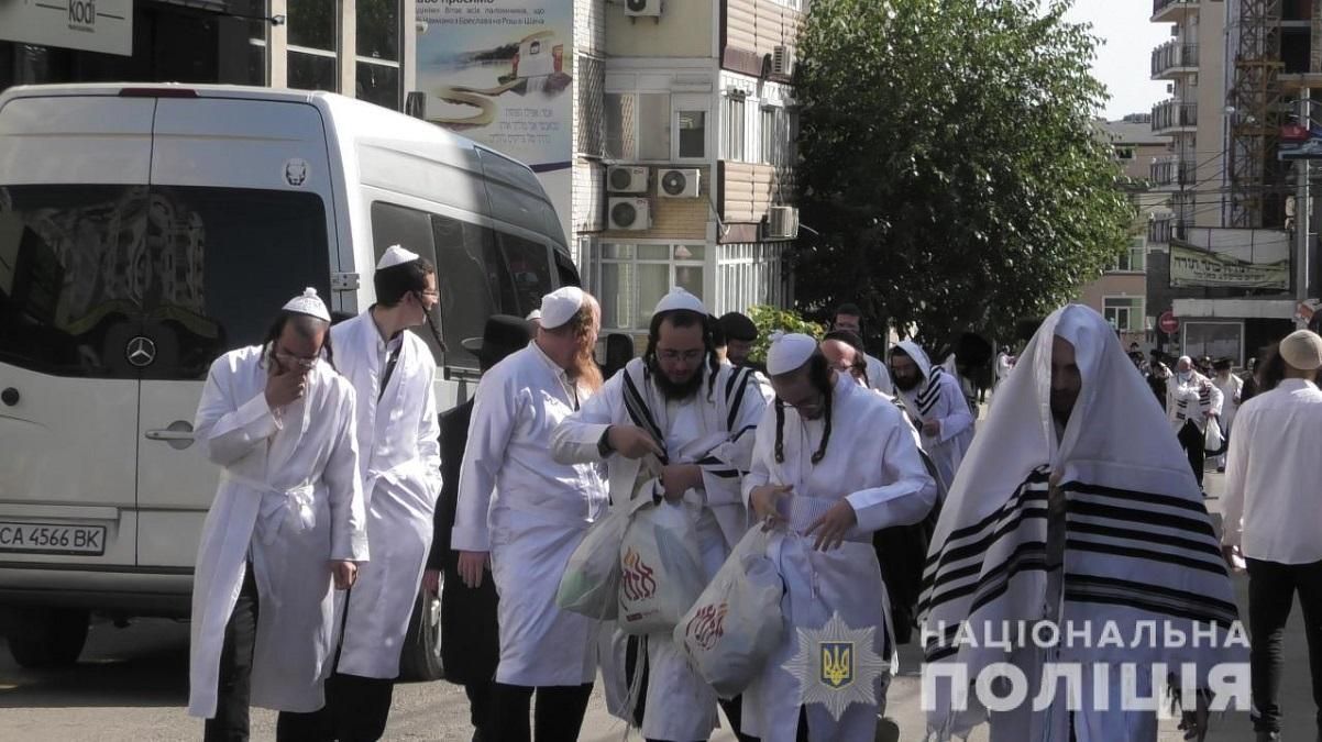 Как прошел второй день празднования Рош ха-Шана в Умани: фото Как прошел второй день празднования Рош ха-Шана в Умани: фото