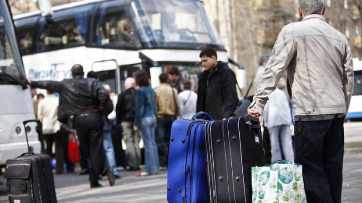 Українські бізнесмени почали активніше шукати роботу в Польщі: які причини Українські бізнесмени почали активніше шукати роботу в Польщі: які причини