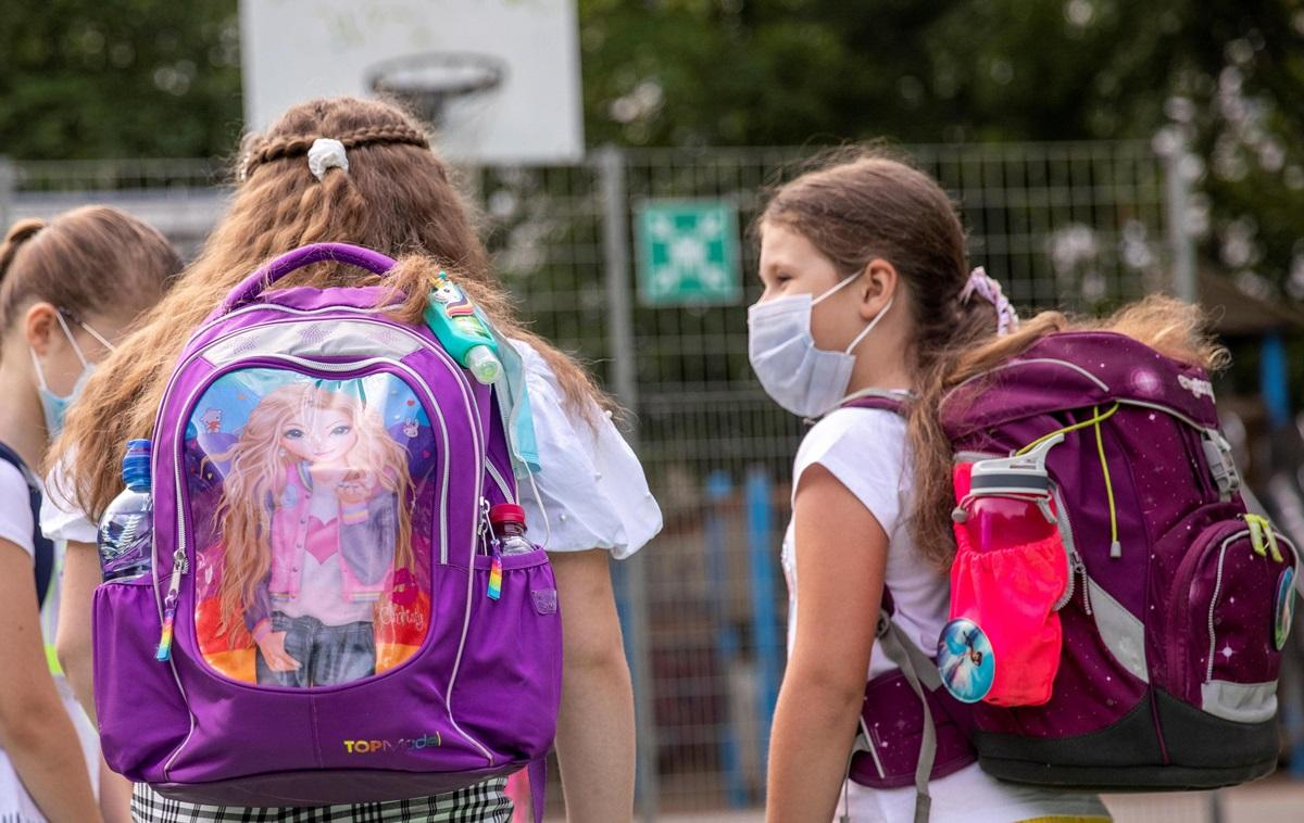 ПЦР-тест: как ученикам можна вернуться в школу после самоизоляции