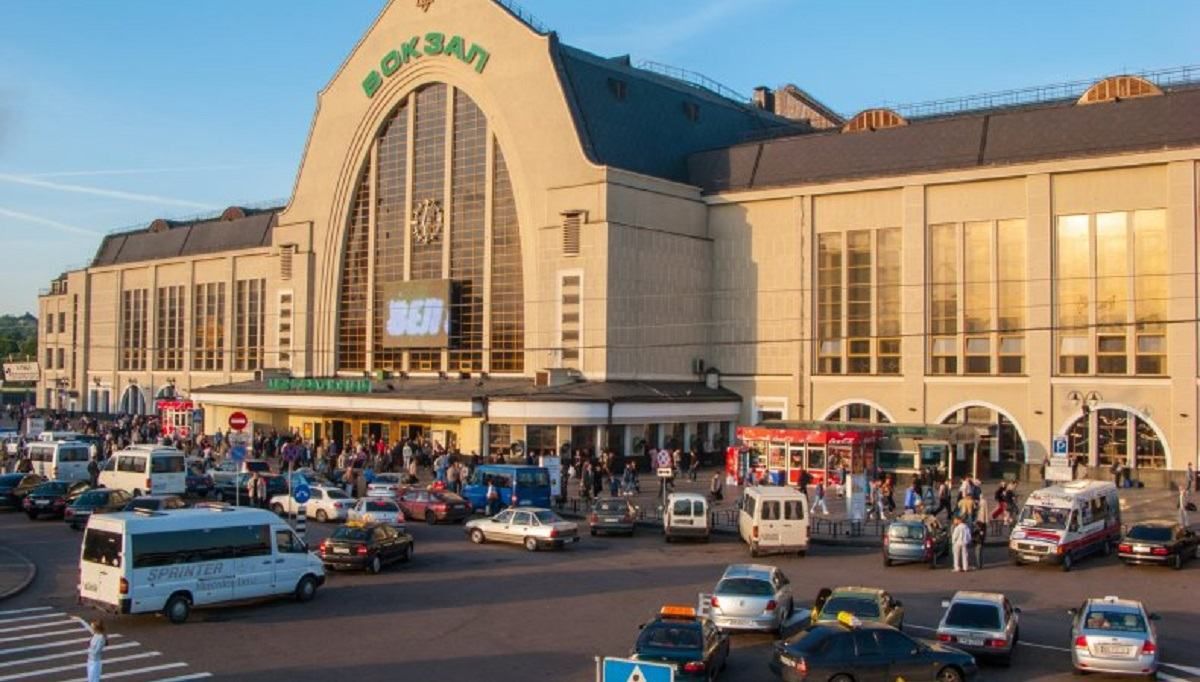 Мінування залізничного вокзалу в Києві 21.09.2020: що відомо Мінування залізничного вокзалу в Києві 21.09.2020: що відомо