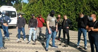 Під час з'їзду ОПЗЖ на Одещині поліція затримала пів сотні озброєних людей: фото