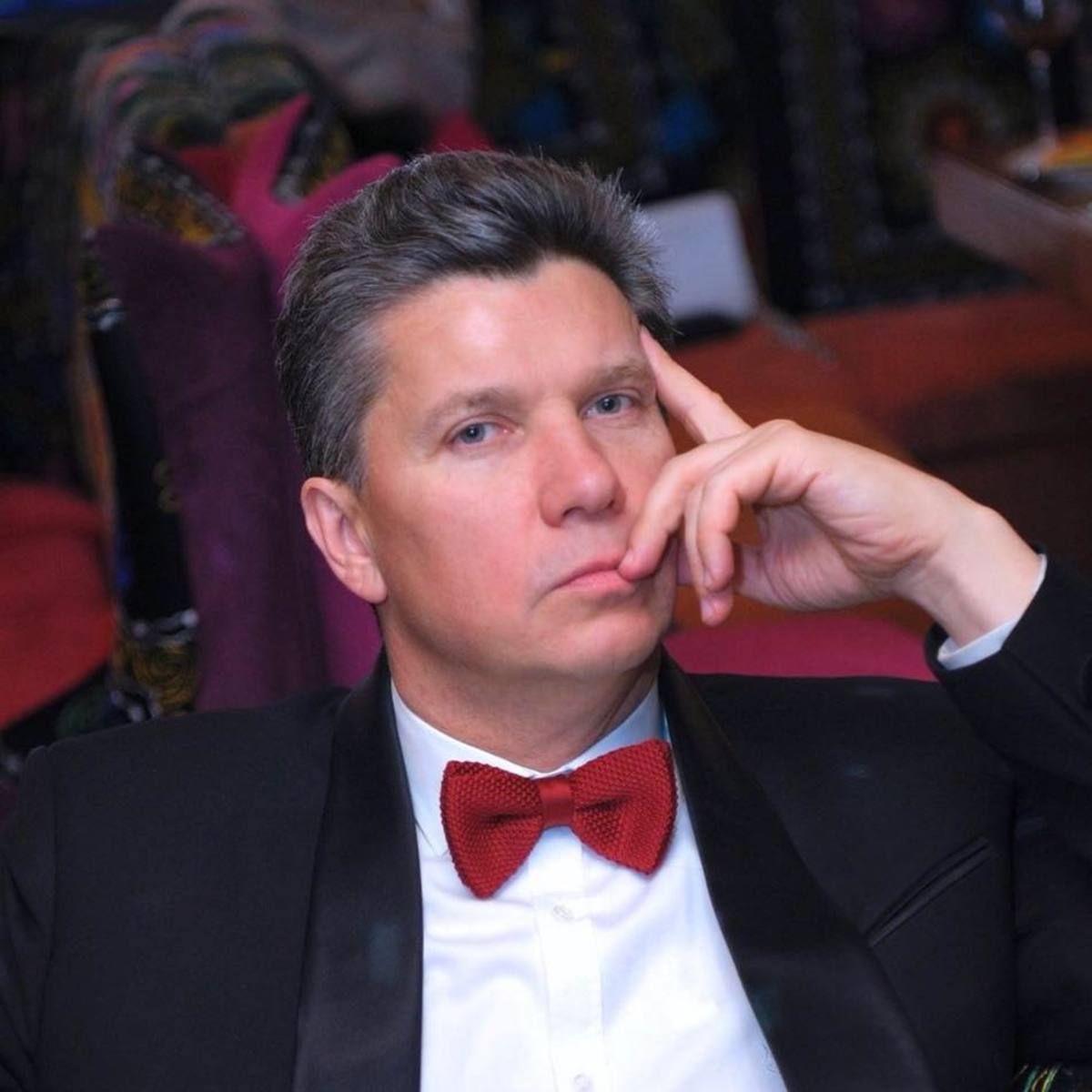 Чиновник Мінкульту Карандєєв заразився COVID-19 Чиновник Мінкульту Карандєєв заразився COVID-19