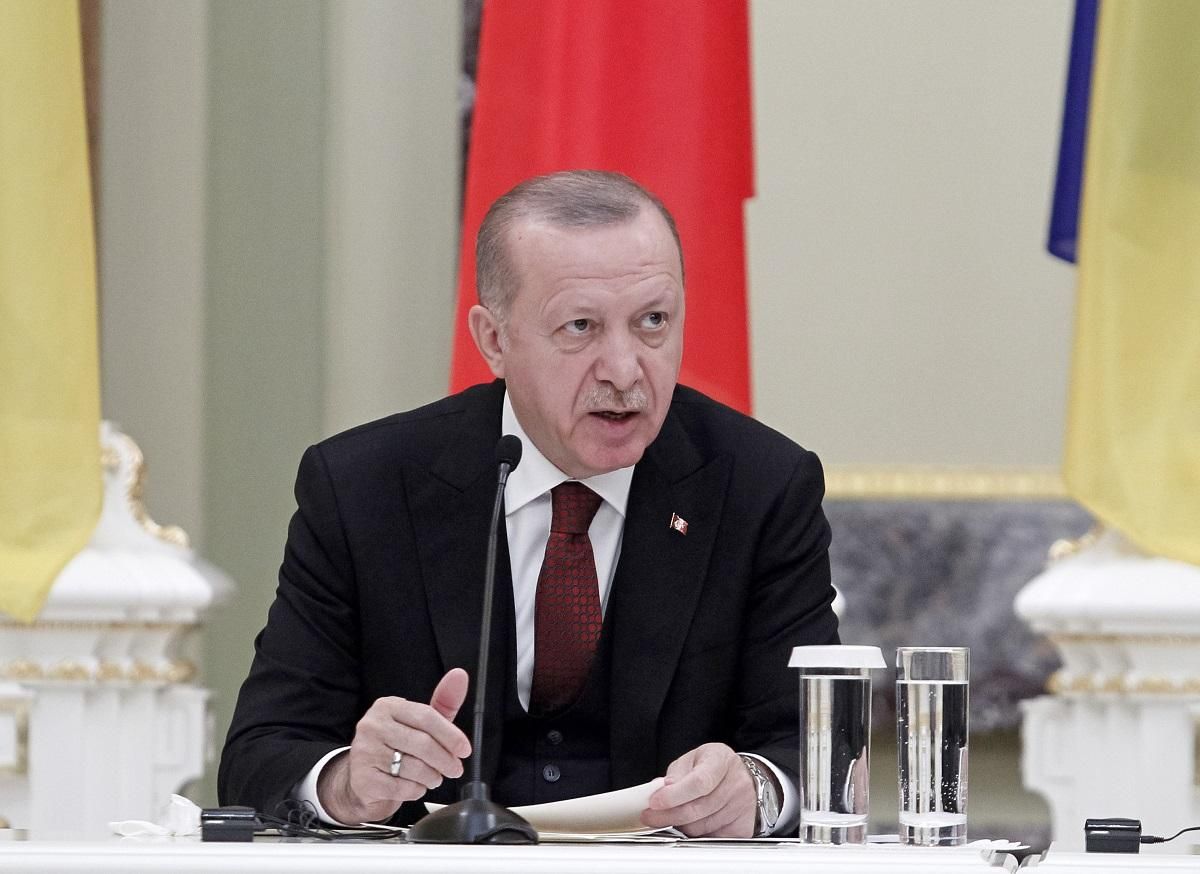 Ердогана послали у грецькому ЗМІ: він подав до суду