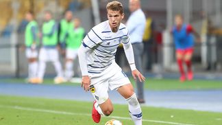 "Динамо" в большинстве победило "Гент" в первом матче плей-офф Лиги чемпионов: видео