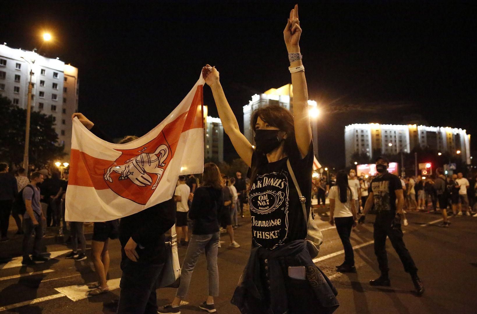 В ЖКХ уже истерят: белорусов призывают не платить за коммуналку В ЖКХ уже истерят: белорусов призывают не платить за коммуналку