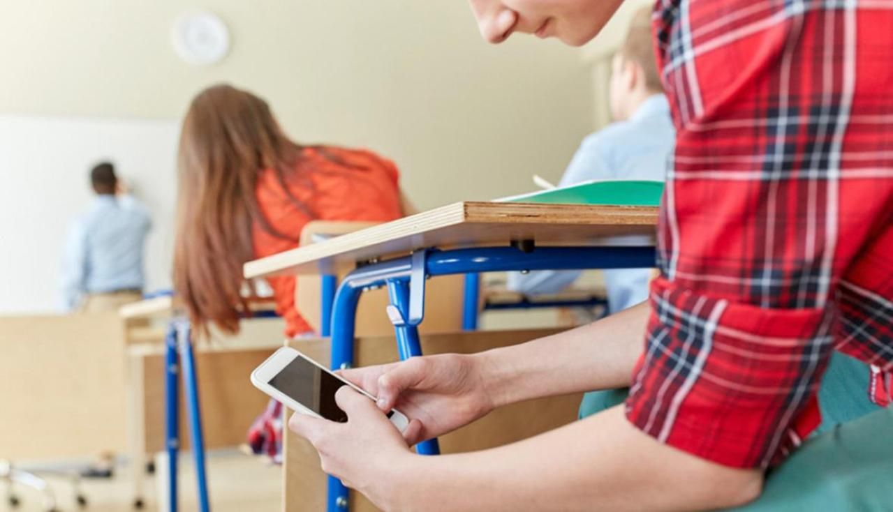 Могут ли ученики снимать на видео преподавателя: объяснение омбудсмена Могут ли ученики снимать на видео преподавателя: объяснение омбудсмена