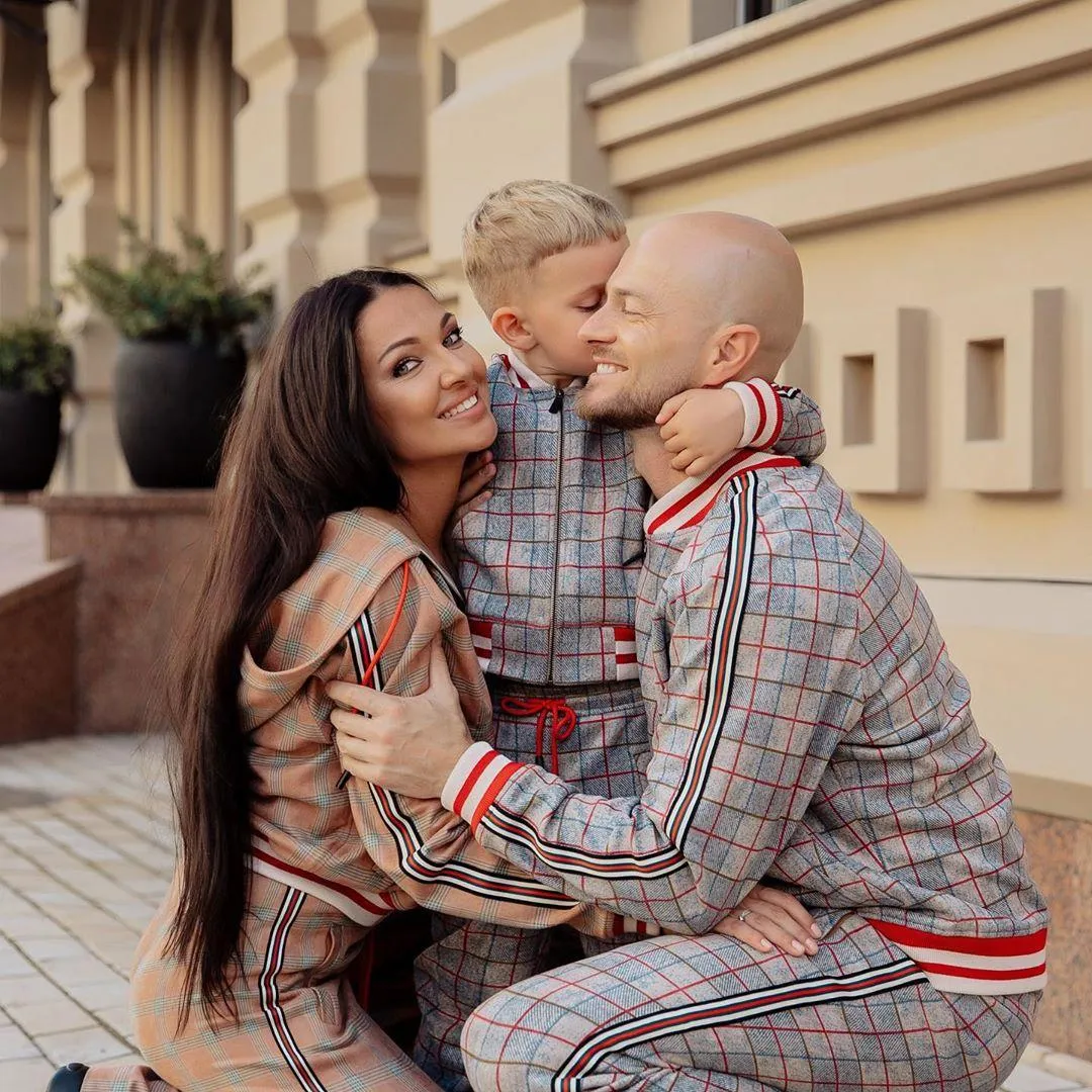 Влад Яма з дружиною і сином Влад Яма з дружиною і сином