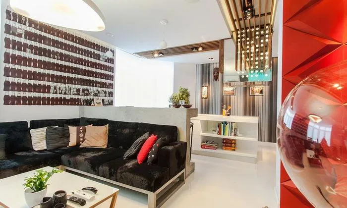 Картина стала ключовим елементом в інтер'єрі Картина стала ключовим елементом в інтер'єрі