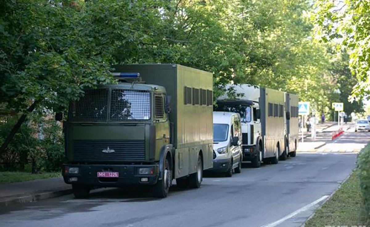 Силовики Лукашенка відпустили адвокатку Колесникової Людмилу Козак: деталі