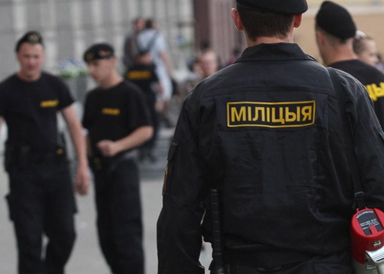 В Беларуси силовик ударил беременную в живот: она потеряла ребенка – детали В Беларуси силовик ударил беременную в живот: она потеряла ребенка – детали