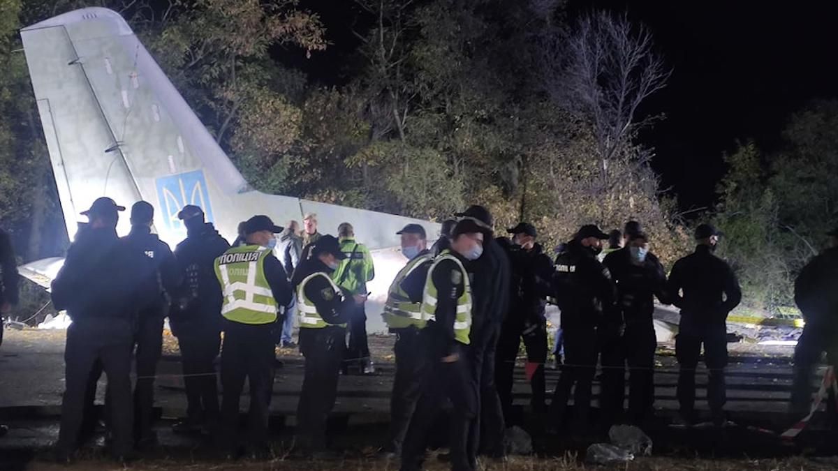 Катастрофа літака Ан-26: що відомо про стан курсанта, який вижив Катастрофа літака Ан-26: що відомо про стан курсанта, який вижив