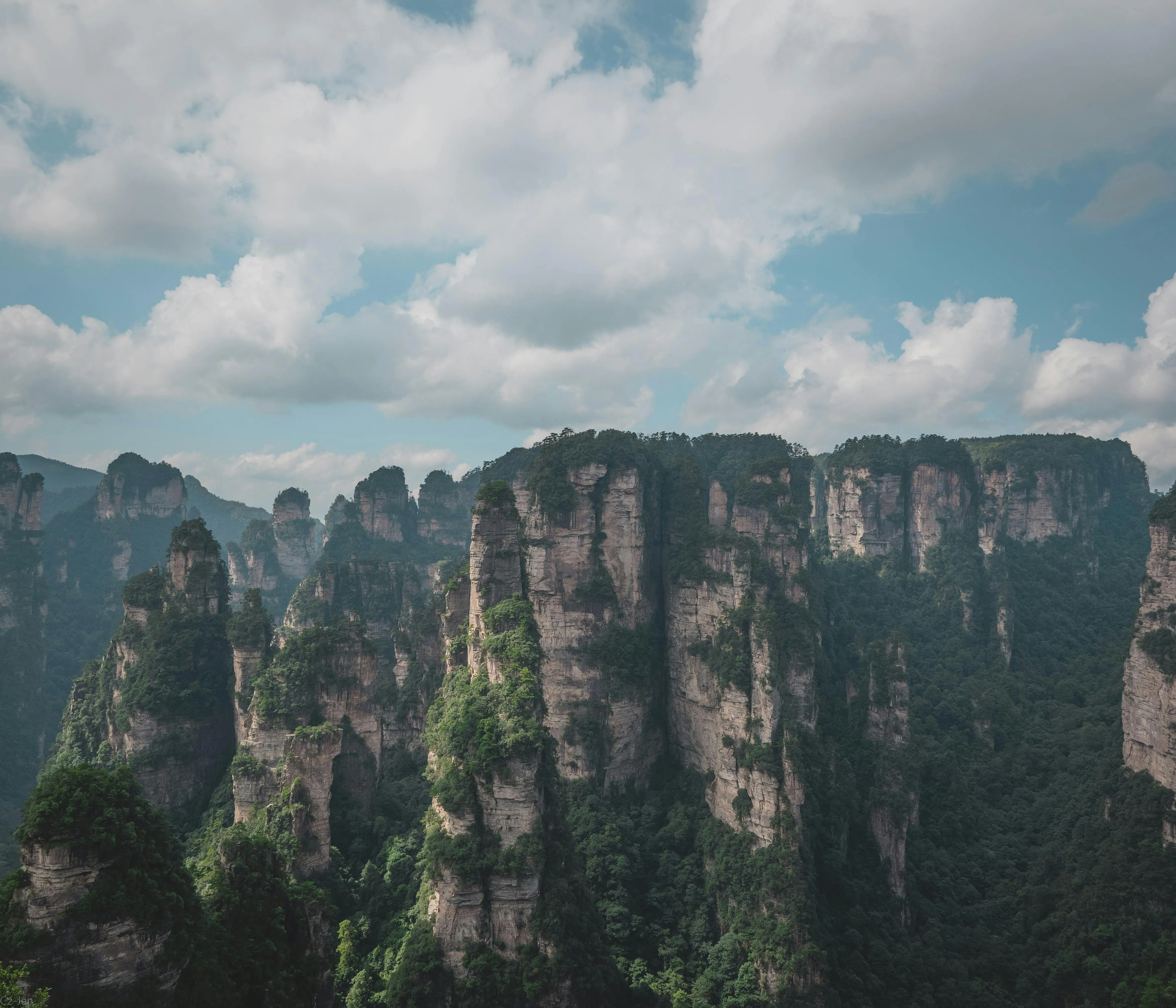 Літаючі гори пандори