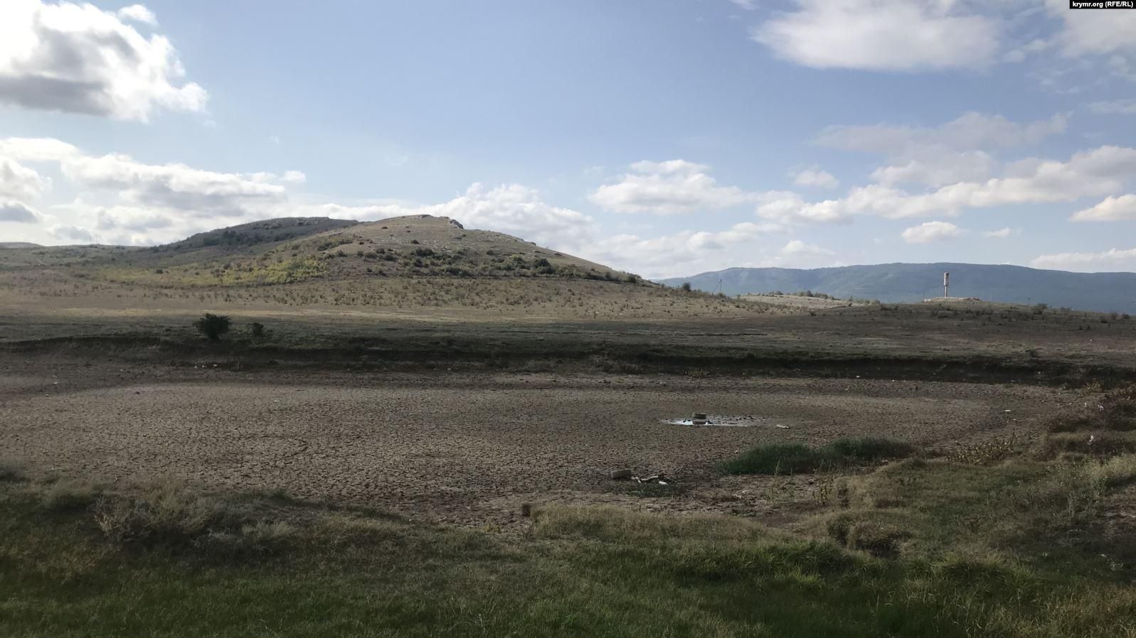 Мінус одна річка: в окупованому Криму загострюються проблеми з водою – фото Мінус одна річка: в окупованому Криму загострюються проблеми з водою – фото