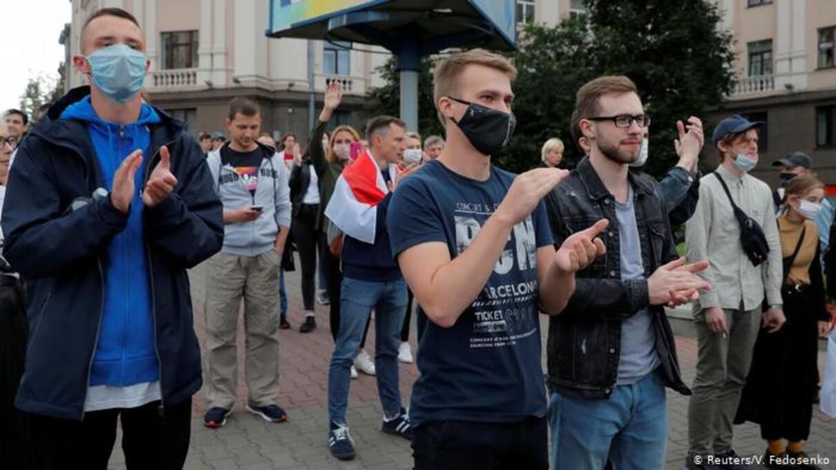 Знайшли винних: МОЗ Білорусі звинуватило протести у збільшенні кількості хворих на COVID-19 