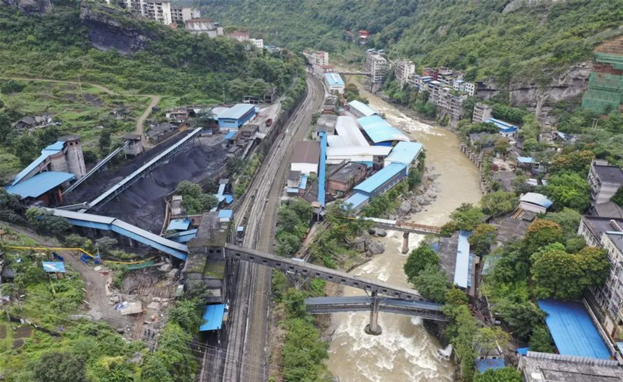 Пожежа на шахті в Китаї, 16 людей загинули