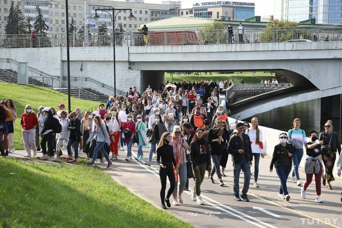 Протесты в Беларуси: в МВД решили ограничить движение транспорта
