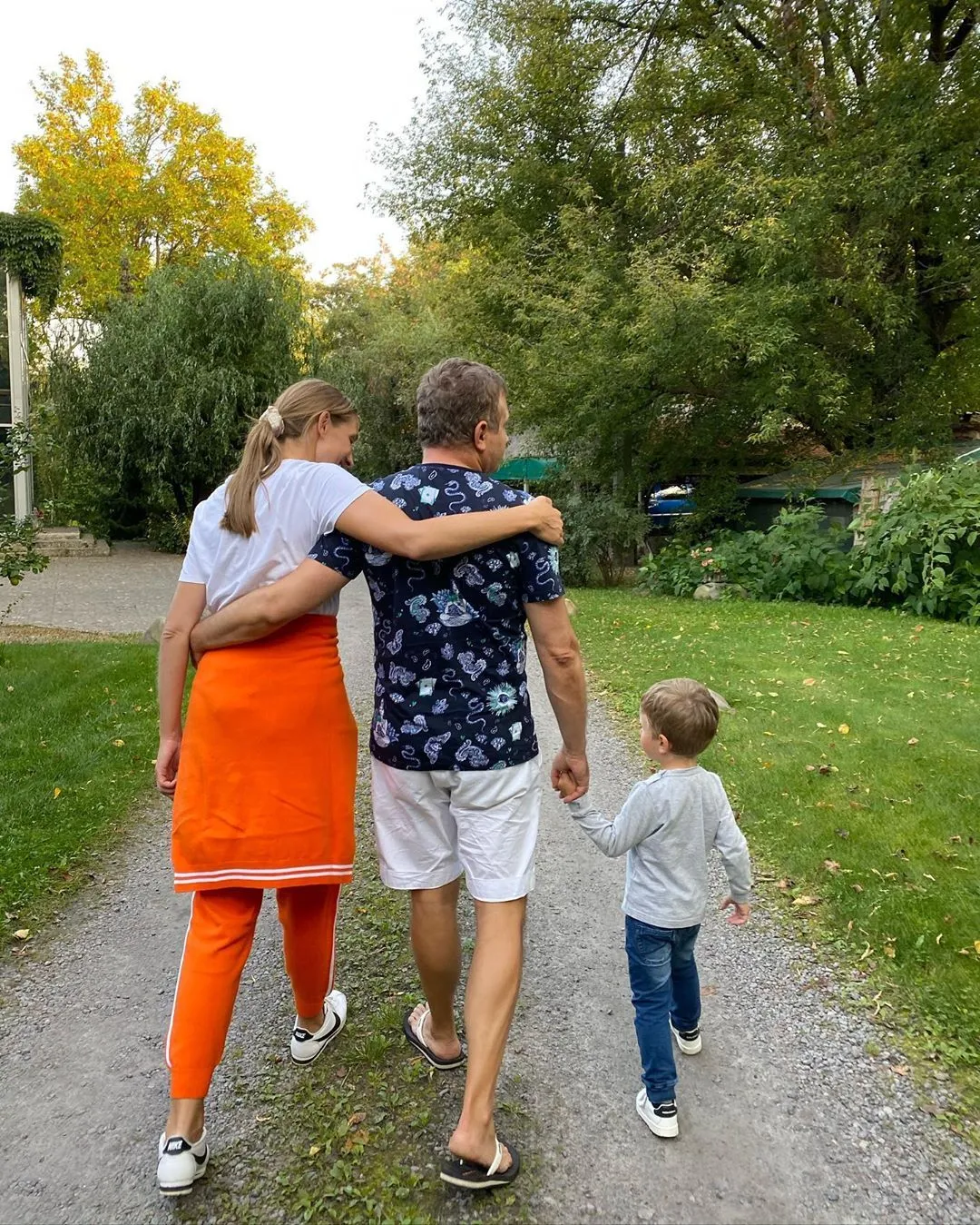 Катя Осадча з чоловіком і сином Катя Осадча з чоловіком і сином