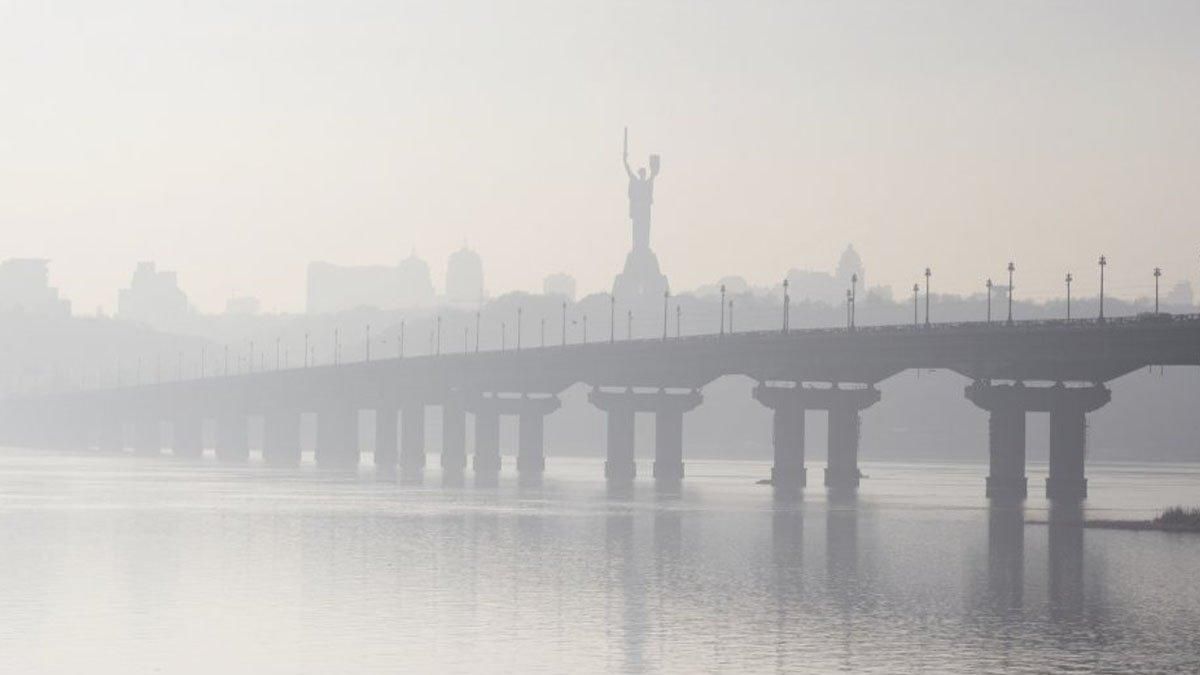 Не только пожары: почему в Киеве грязный воздух и где об этом можно узнать