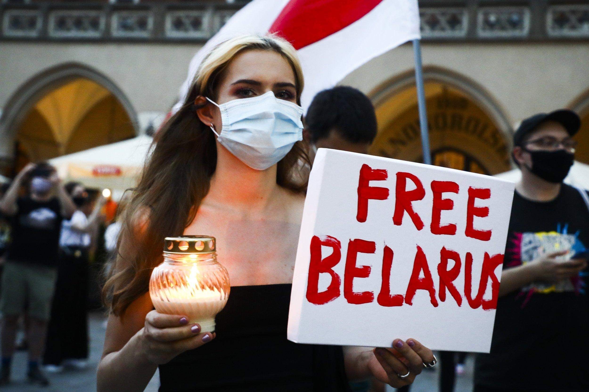 Как власти пытаются остановить протесты в Беларуси: объяснение журналиста из Минска