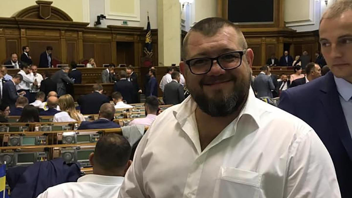 Означает ли выход Галушко из партии Слуга народа, что он покинет и фракцию в Раде Означает ли выход Галушко из партии Слуга народа, что он покинет и фракцию в Раде