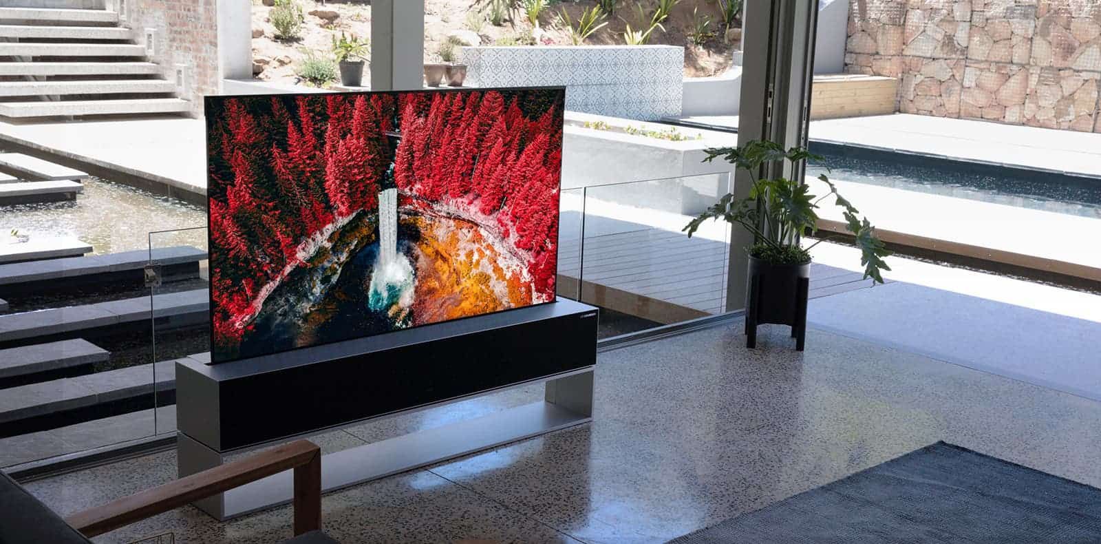 LG наконец анонсировала телевизор LG Signature OLED TV R: цена