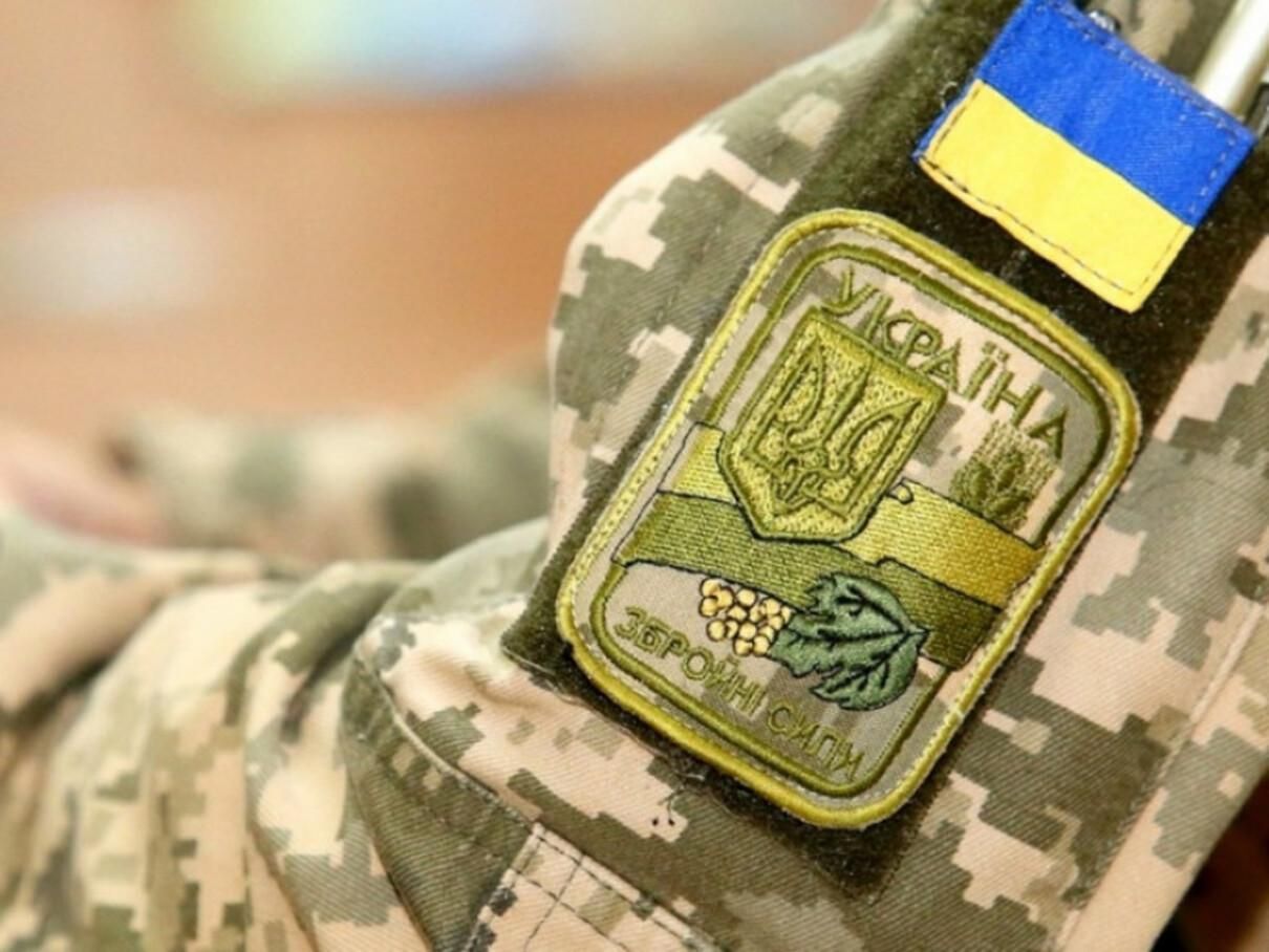 Обстрел на Донбассе: ранен украинский военный