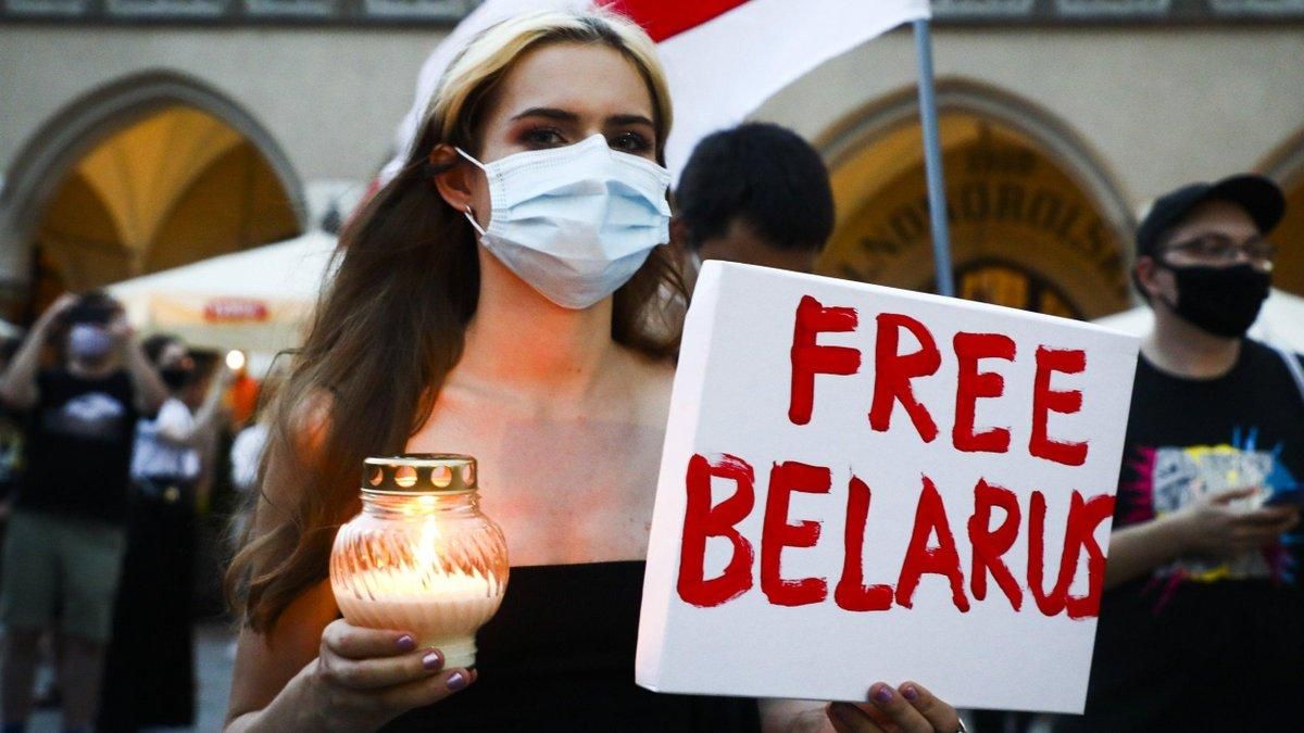 Белорусы массово получают смс с "предупреждениями" от имени МВД