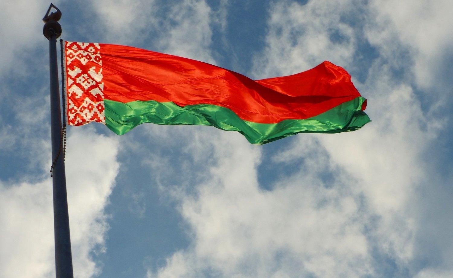 Білорусь відкликає своїх послів з Польщі та Литви