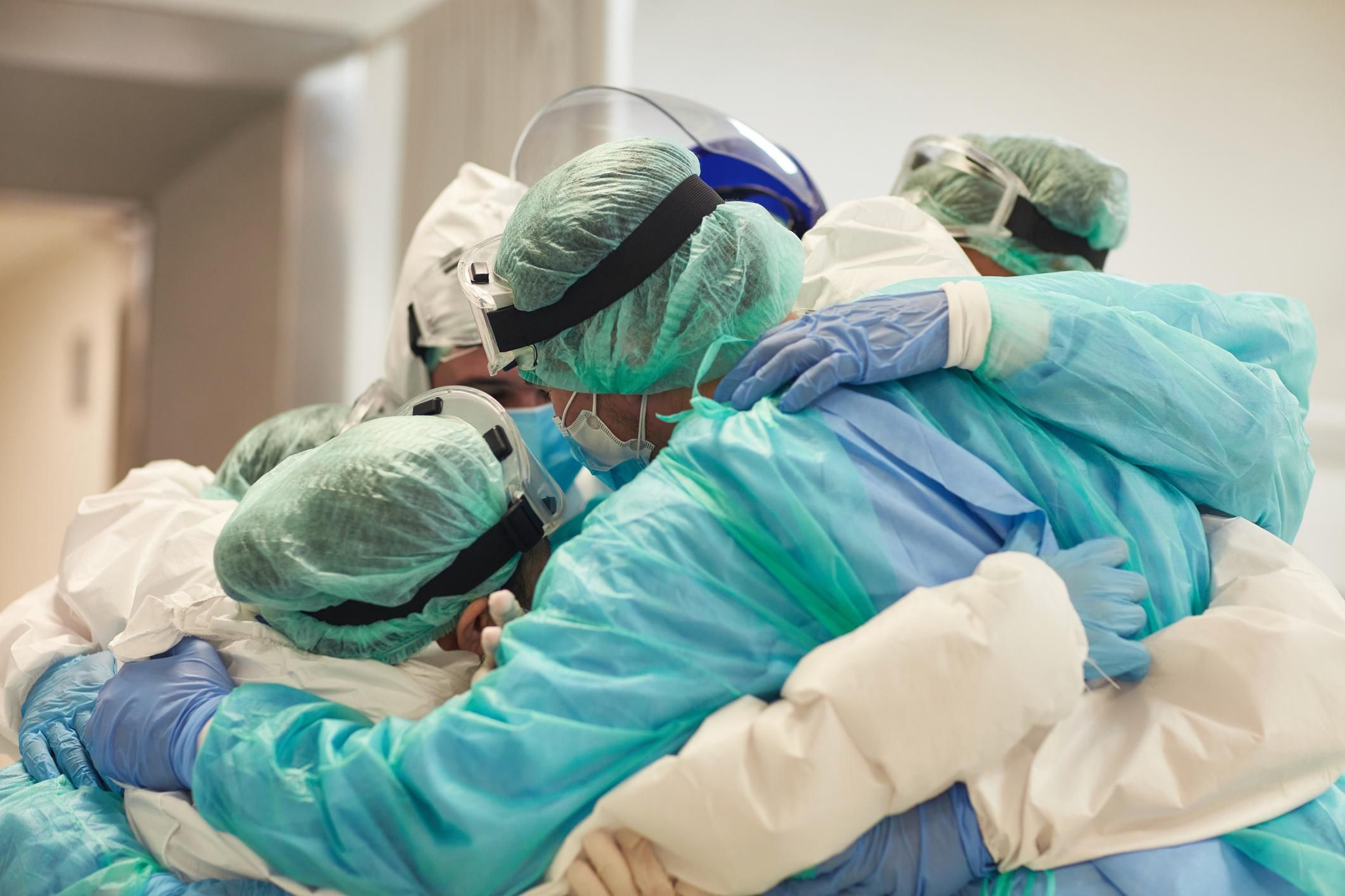 Во Львове провели две родственные трансплантации почек: фото
