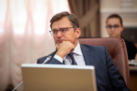 Переговори ТКГ можуть перенести з Мінська: Кулеба назвав причину