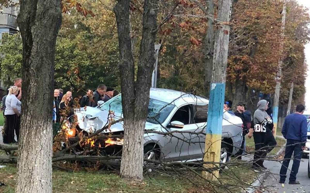 Дочка на колінах повзла до тіла матері: деталі ДТП у Броварах, фото Дочка на колінах повзла до тіла матері: деталі ДТП у Броварах, фото