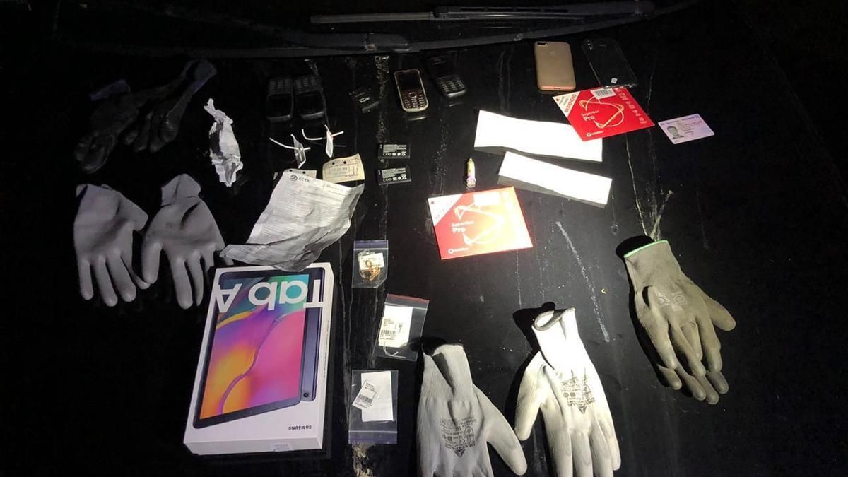 В Одесской области задержали банду иностранцев, которые грабили банкоматы по всей Украине В Одесской области задержали банду иностранцев, которые грабили банкоматы по всей Украине