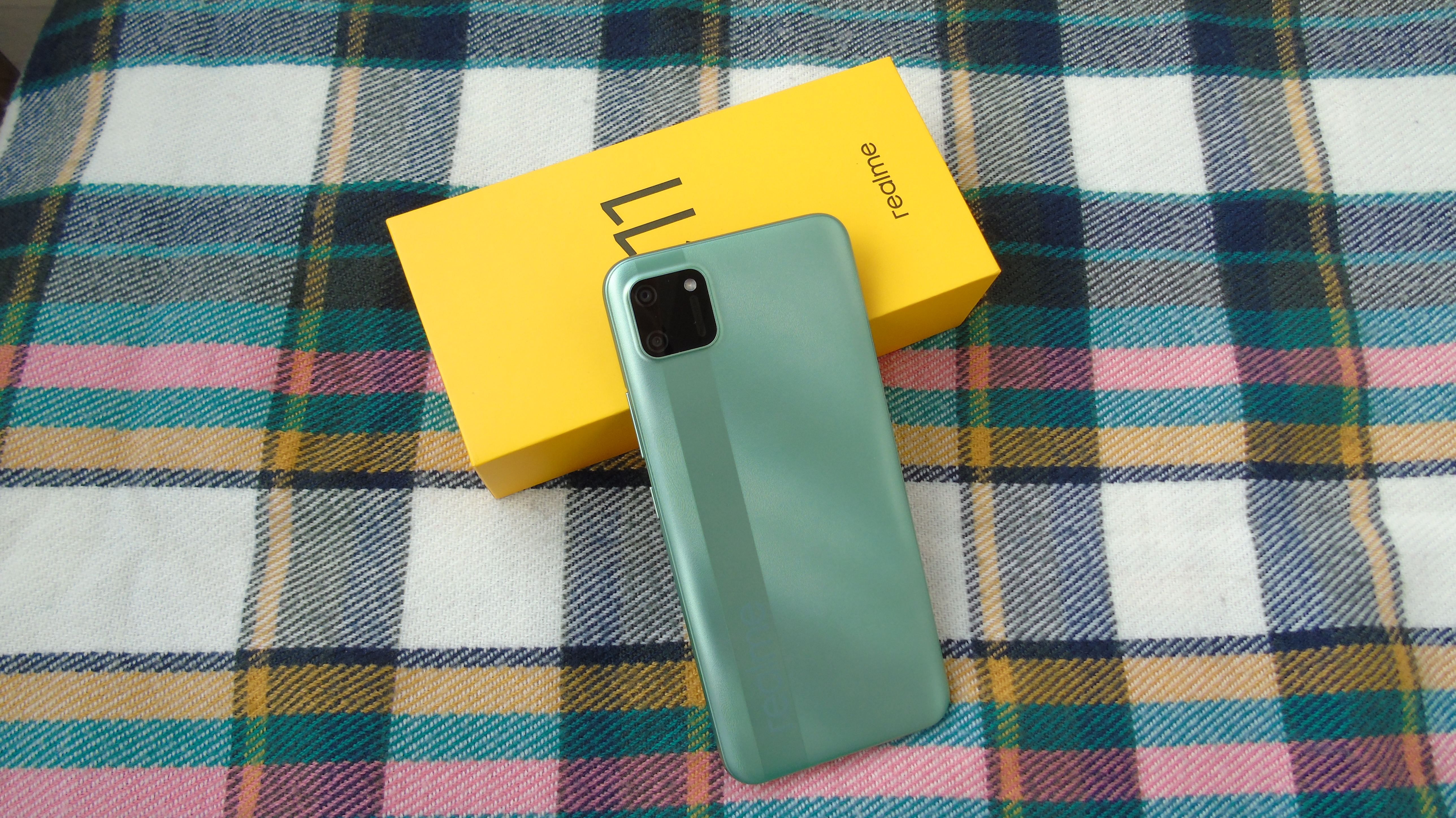 Realme C11 – огляд на смартфон, характеристики: камера, процесор Realme C11 – огляд на смартфон, характеристики: камера, процесор