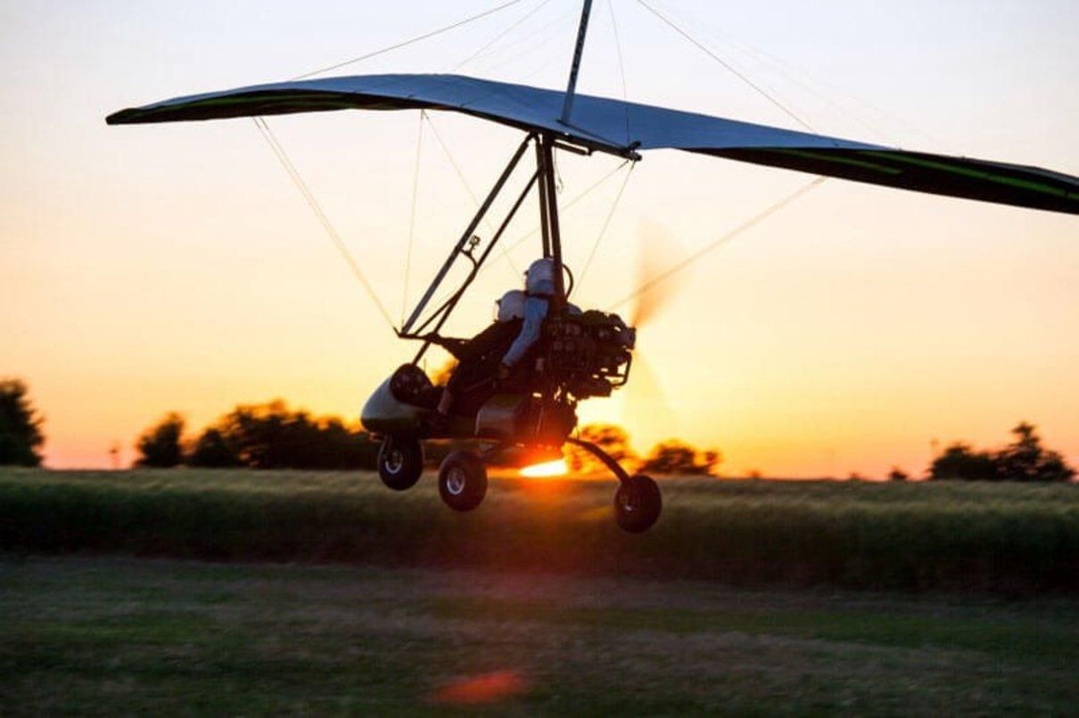 Аварія мотодельтаплана в Київській області 5.10.2020: що відомо Аварія мотодельтаплана в Київській області 5.10.2020: що відомо