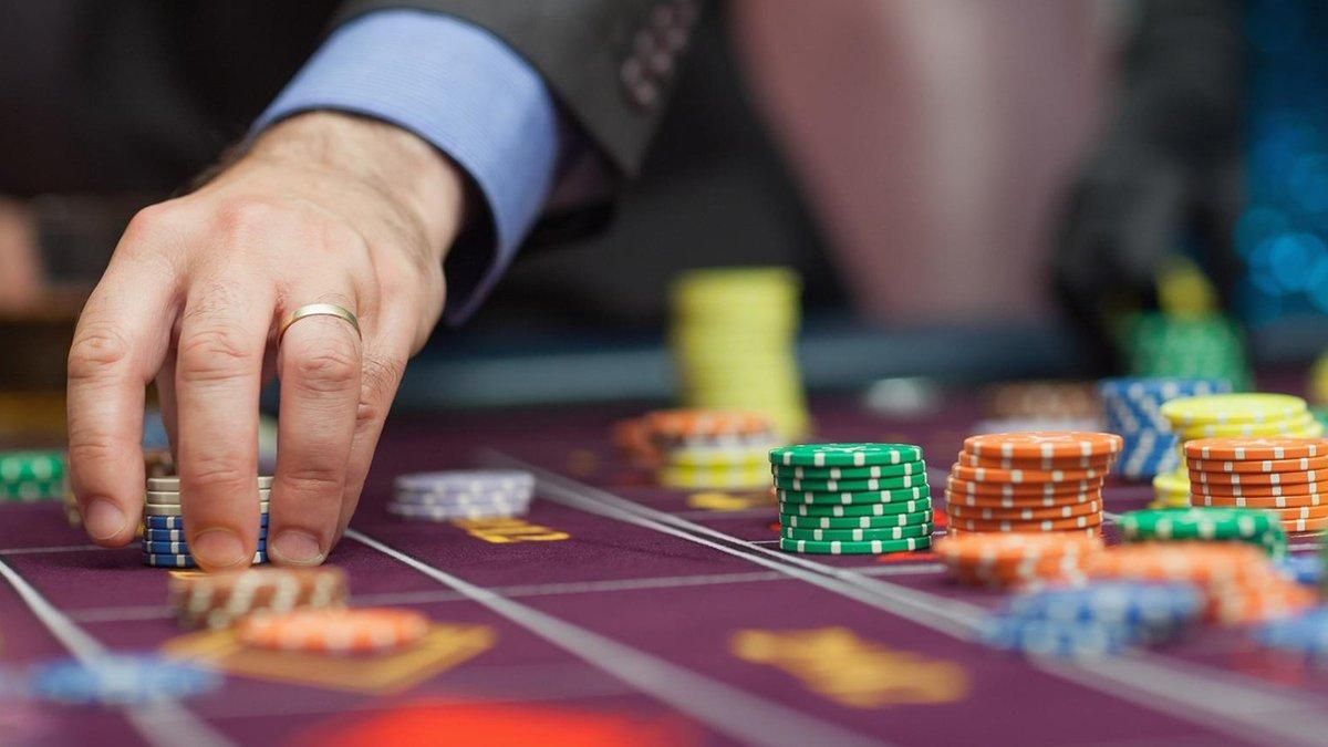 Комісія щодо азартних ігор та лотерей: уряд затвердив порядок конкурсу -  Новини України - 24 Канал