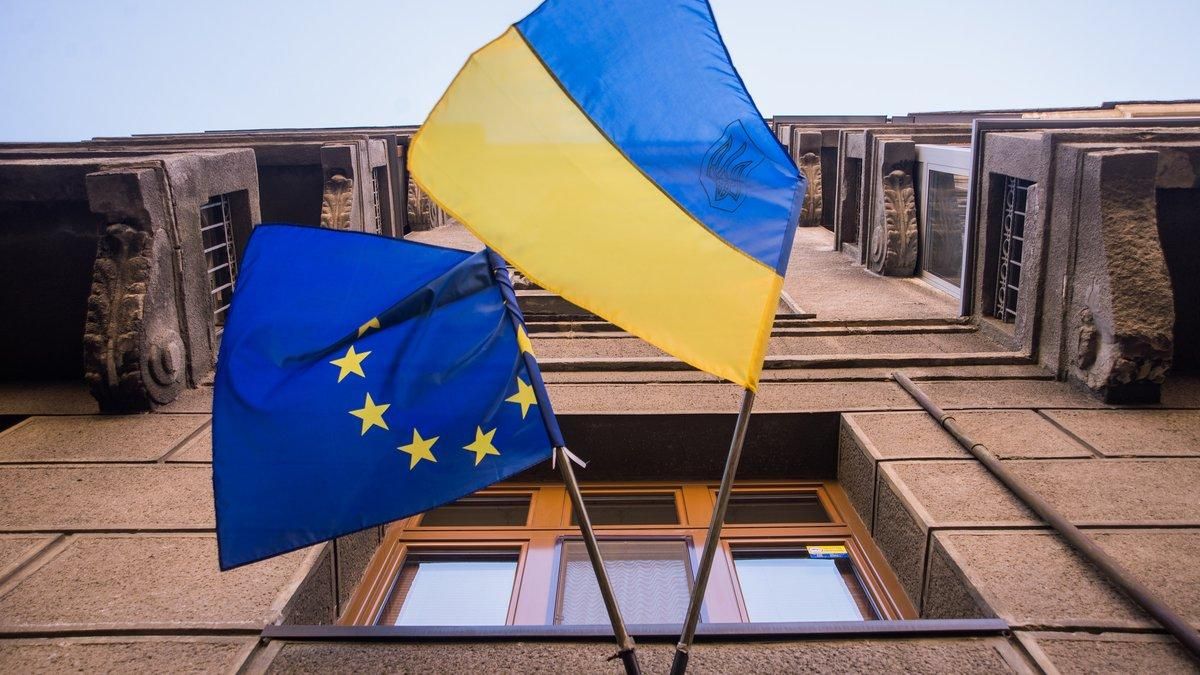 Безсмертний розповів про ймовірні результати 22-го саміту Україна – ЄС