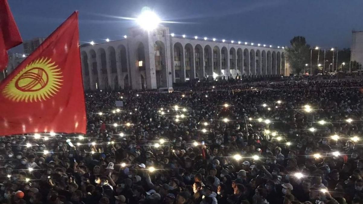 Протесты в Кыргызстане 7 октября 2020: число пострадавших возросло
