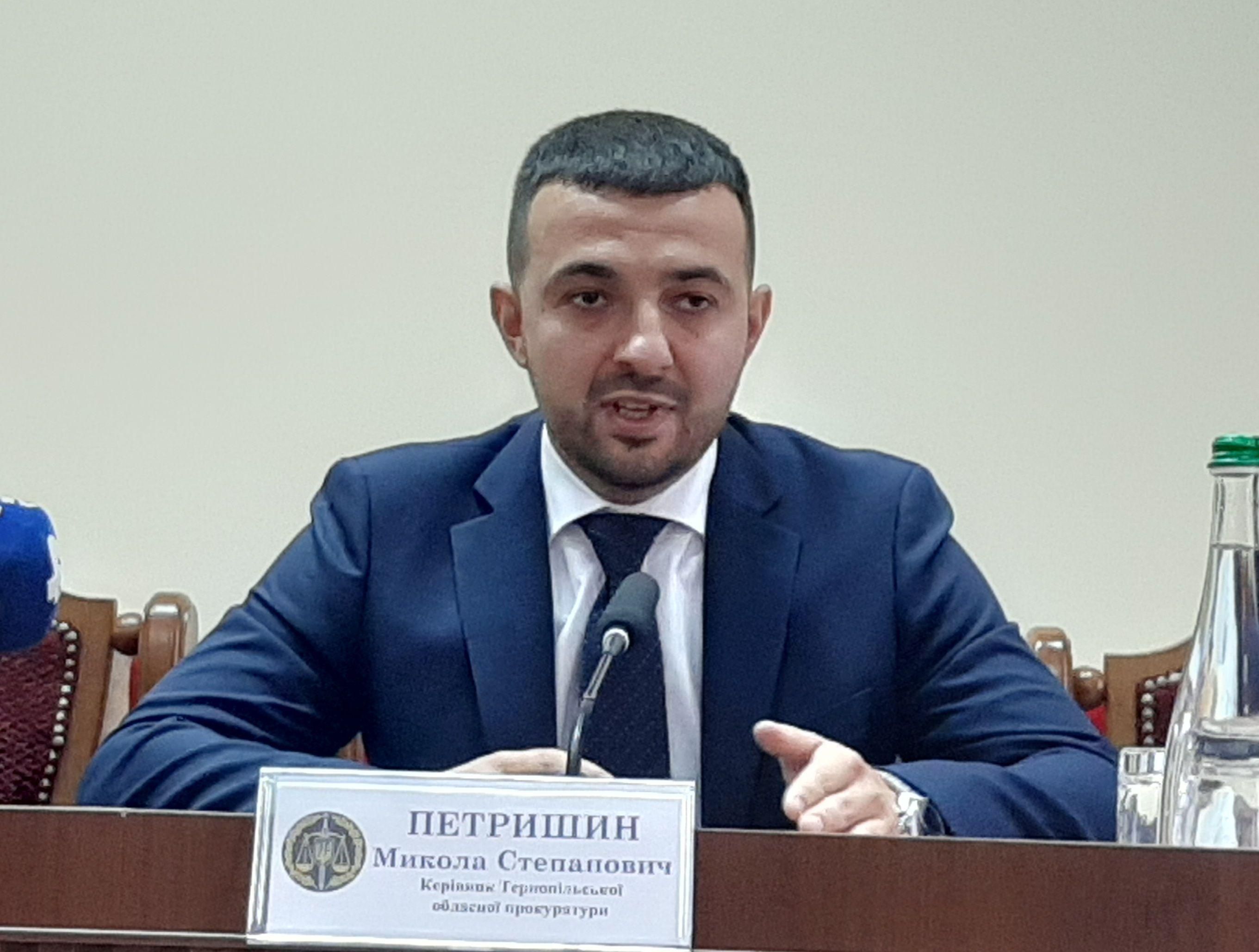 Обещал еб...ть подчиненных, как тупых свиней: экс-прокурор Тернопольской области получит должность в Специализированной прокуратуре в военной сфере Обещал еб...ть подчиненных, как тупых свиней: экс-прокурор Тернопольской области получит должность в Специализированной прокуратуре в военной сфере