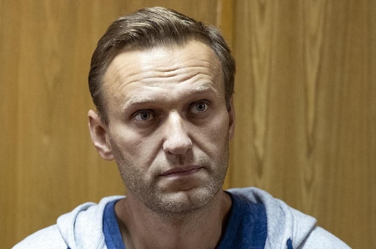 Добре, що був одягнений, – Навальний розповів про візит Меркель Добре, що був одягнений, – Навальний розповів про візит Меркель