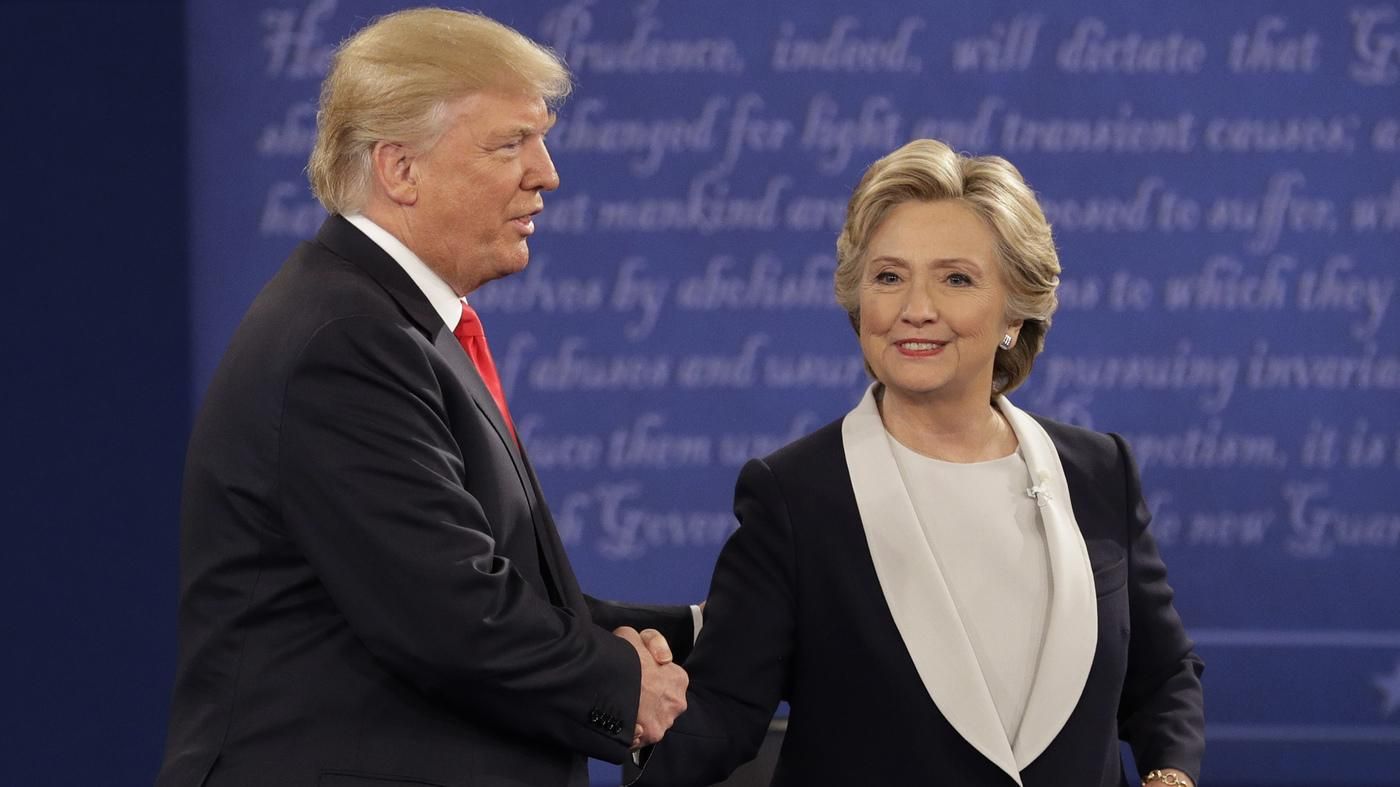 Трамп приказал рассекретить документы по скандалу с перепиской Клинтон и связям с Россией Трамп приказал рассекретить документы по скандалу с перепиской Клинтон и связям с Россией