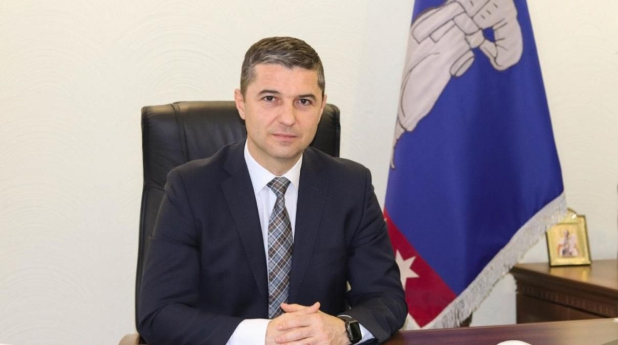 У мера Умані підтвердили COVID-19, він записав відео У мера Умані підтвердили COVID-19, він записав відео