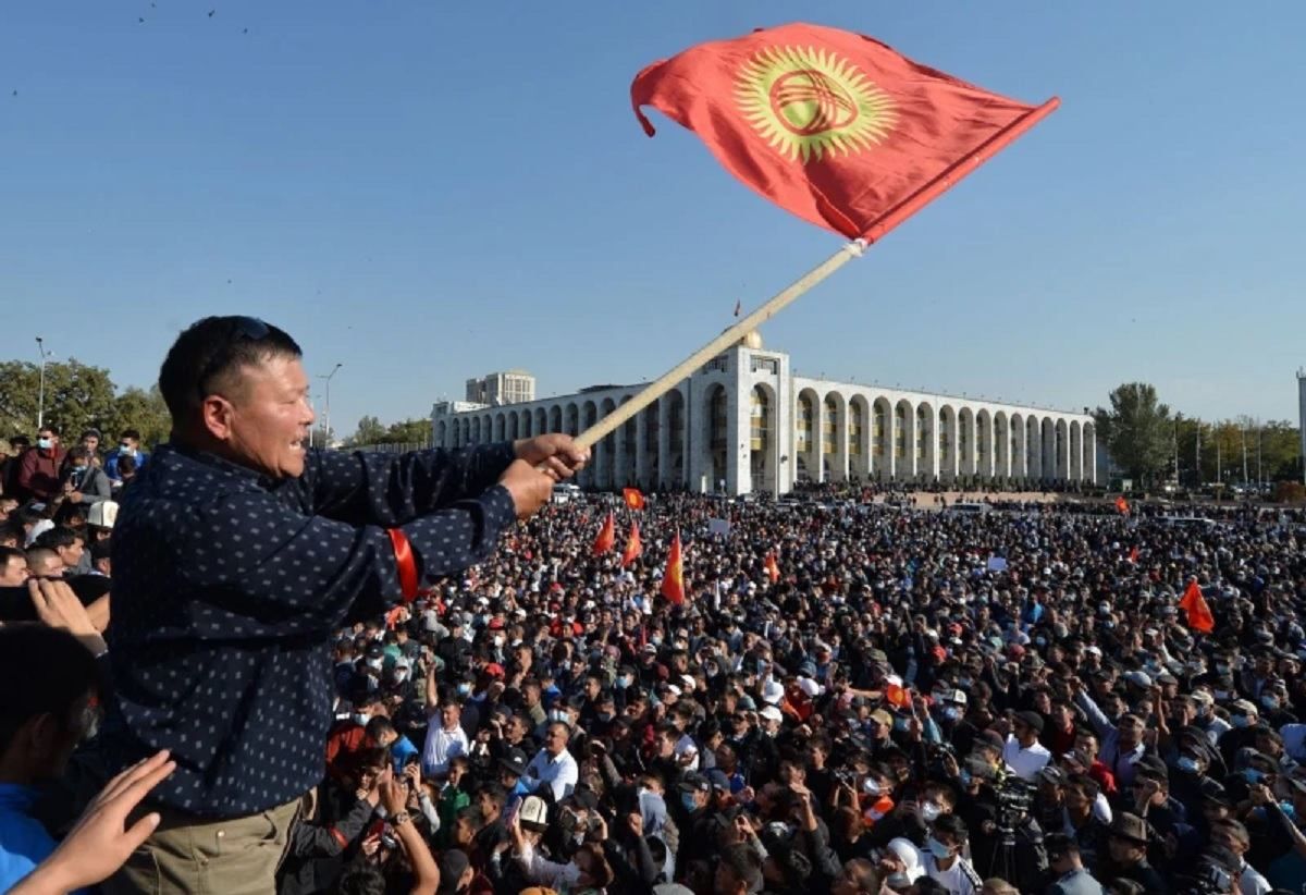 Радбез Киргизстану пригрозив протестувальникам: чим та чому