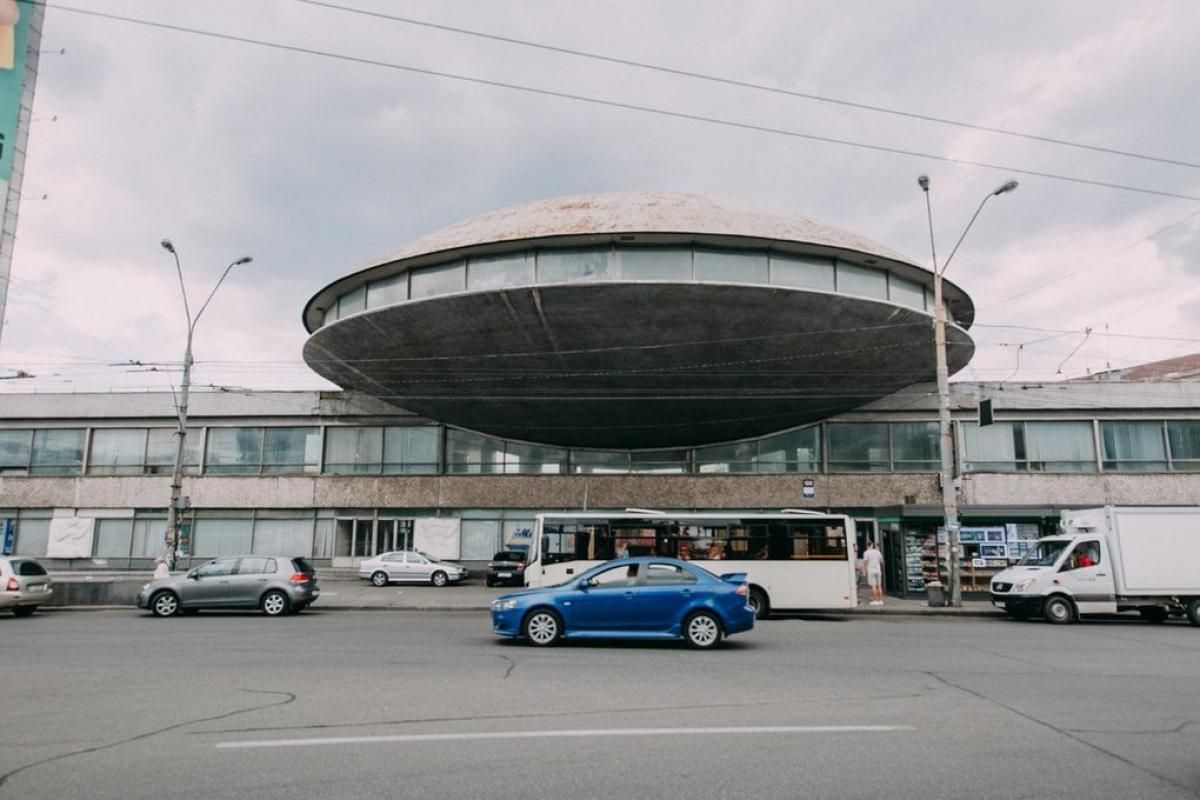 Тарелка на Лыбидской: зданию хотят предоставить ей статус памятника