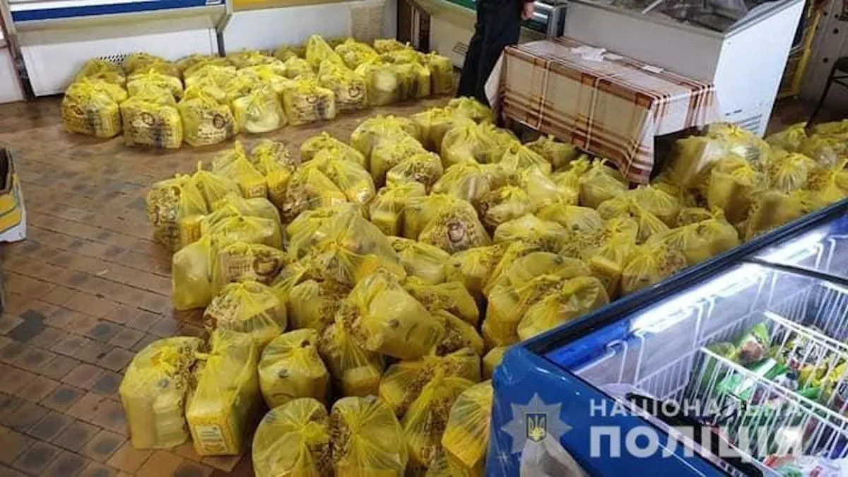 підкуп виборців на луганщині пакети з гречкою підкуп виборців на луганщині пакети з гречкою
